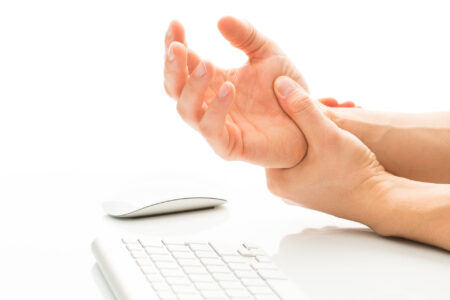 Non-Surgical Treatments for Hand and Wrist Injuries